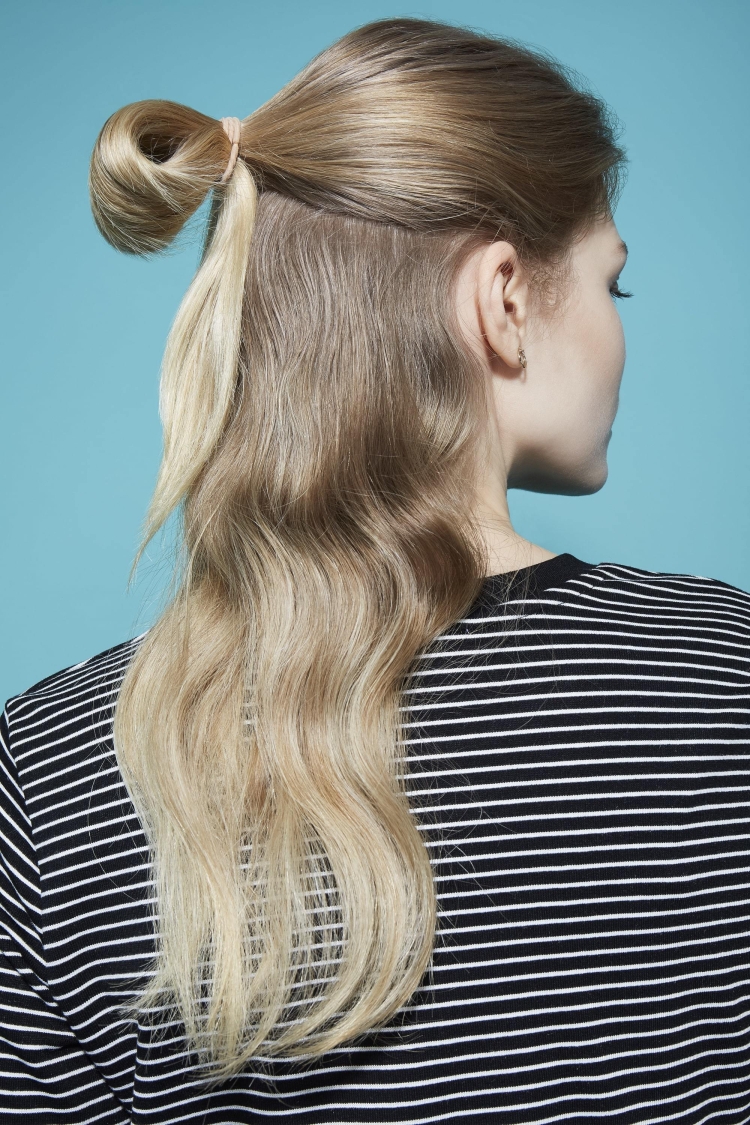 Два хвостика прическа