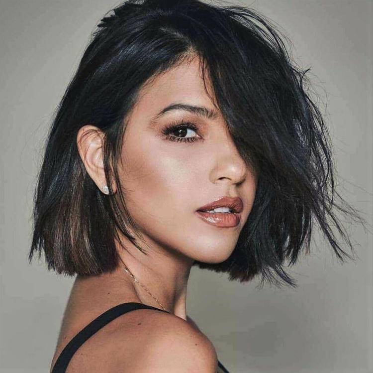 Асимметричное каре любовь Аксенова