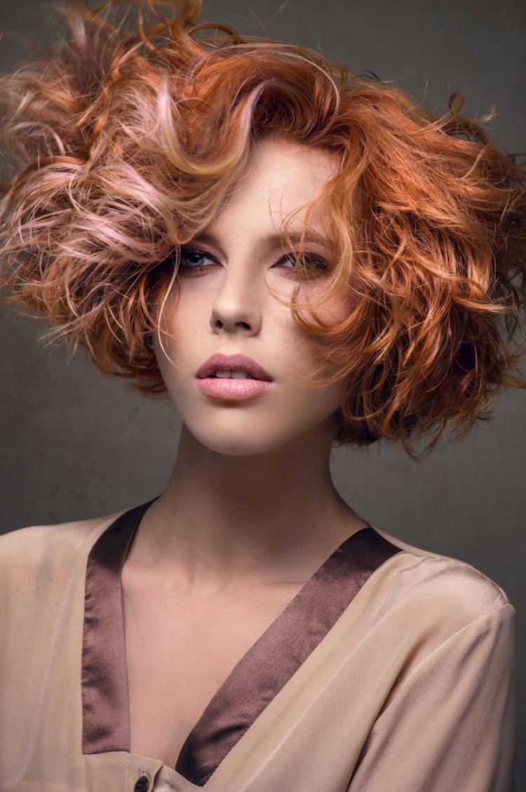 Градуированное каре кудри