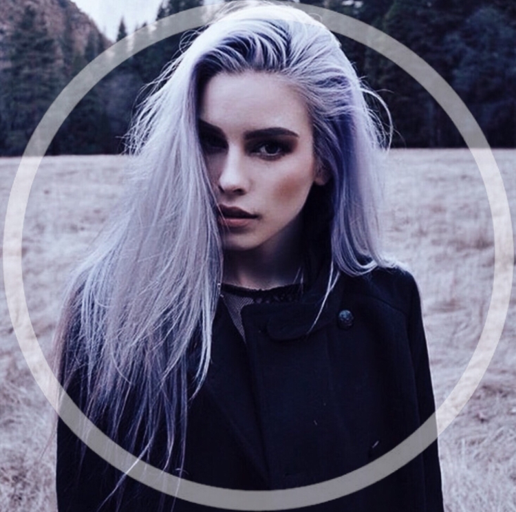 Глория Макфин