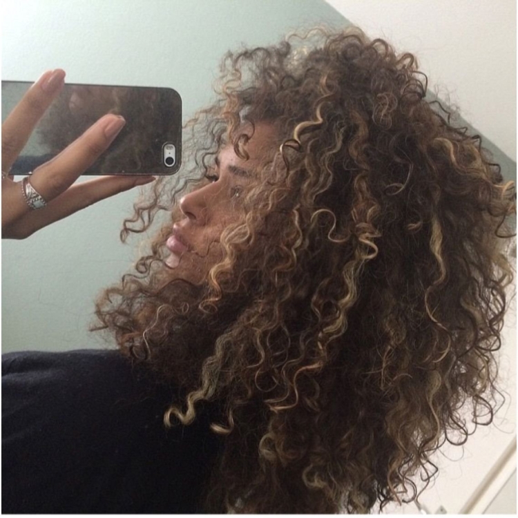 Афро кудри селфи