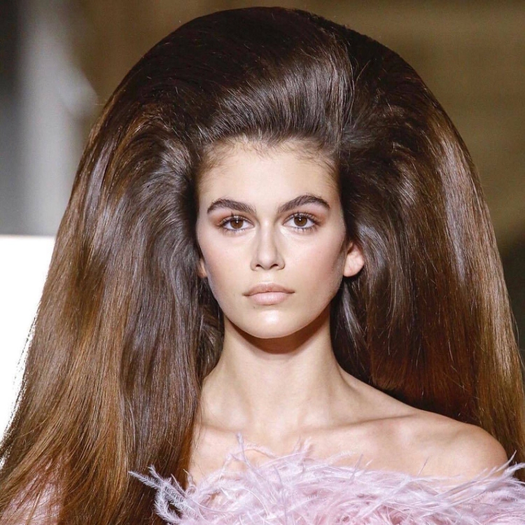 Синди Кроуфорд длинные волосы