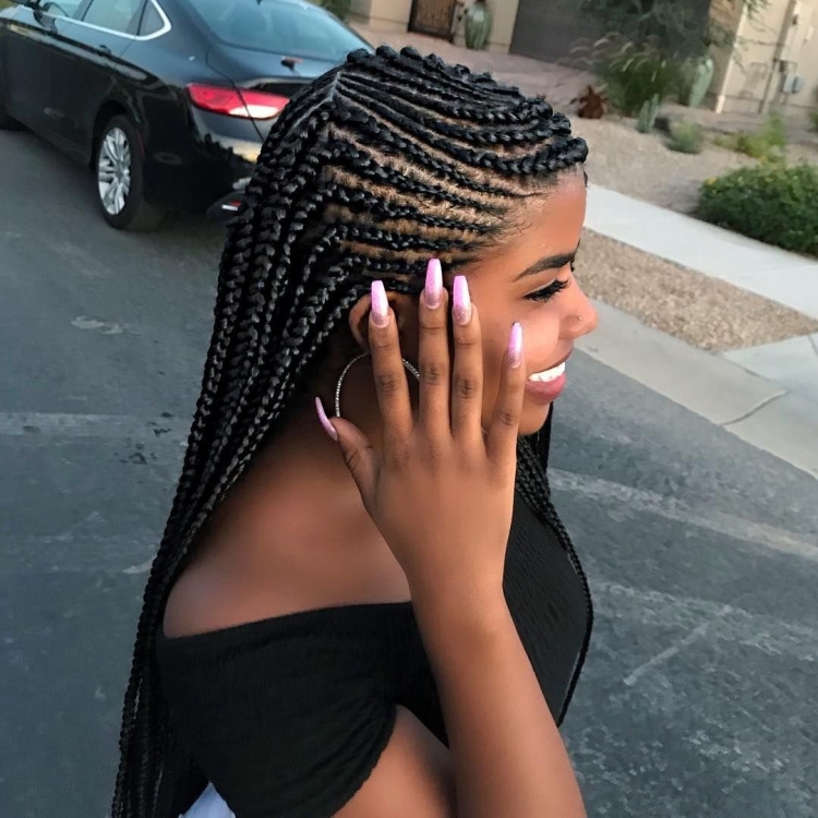 Африканские косички на висках