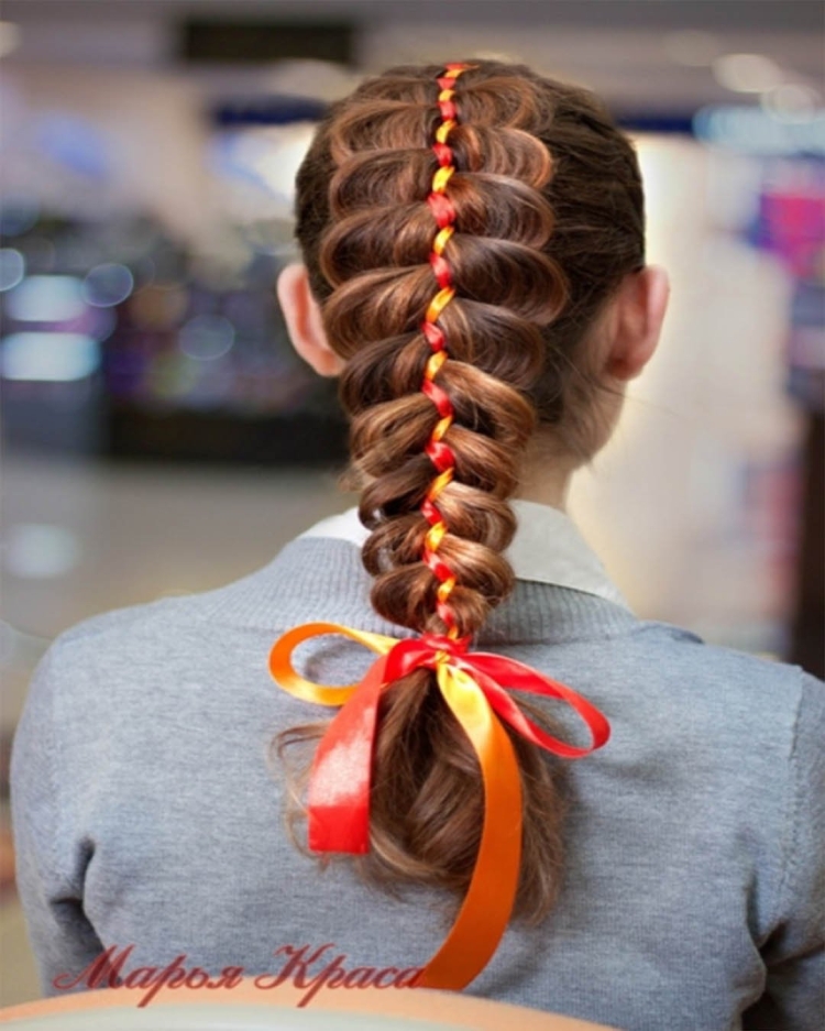 Прически с ленточками для девочек