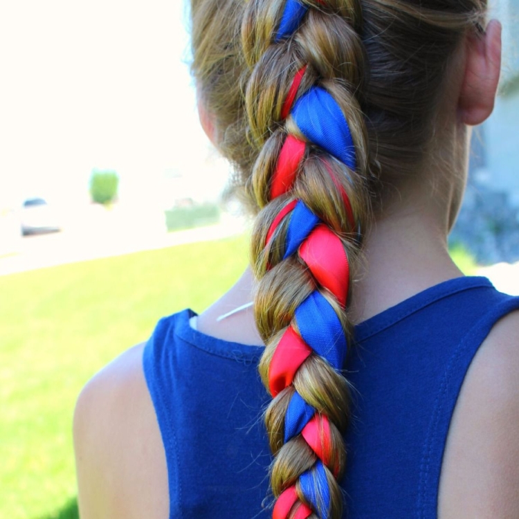 Косы с лентами