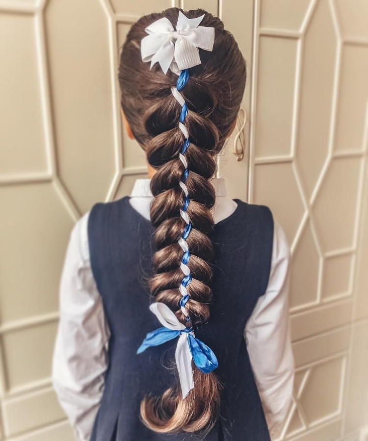 Французские косички с лентами