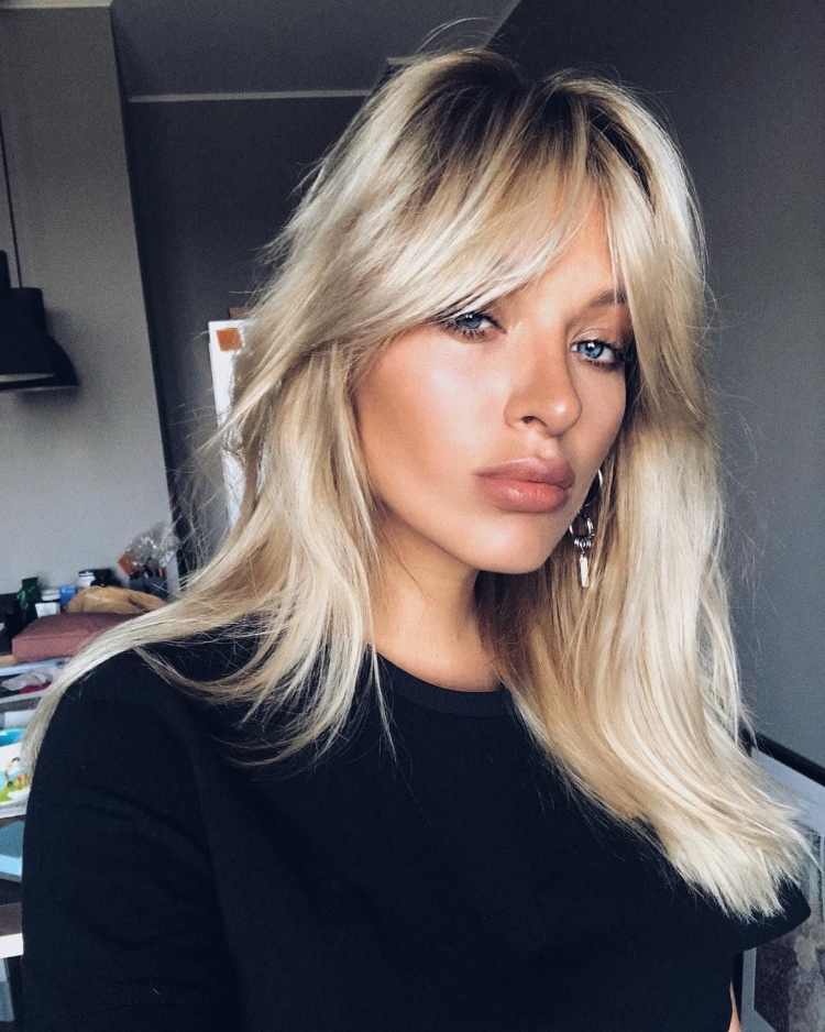 Рваный Боб каре с удлинением