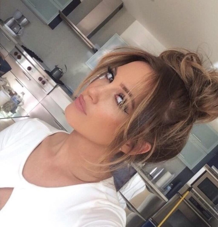 Чёлка Каскад на две стороны 2022