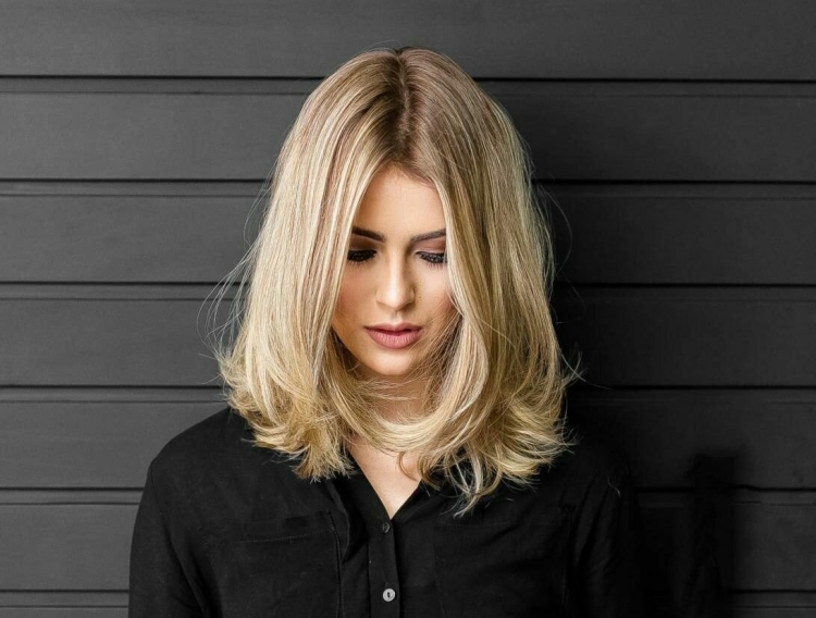 Удлиненное каре с лесенкой