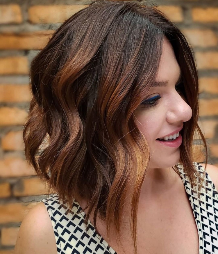 Стрижки до плеч женские 2022