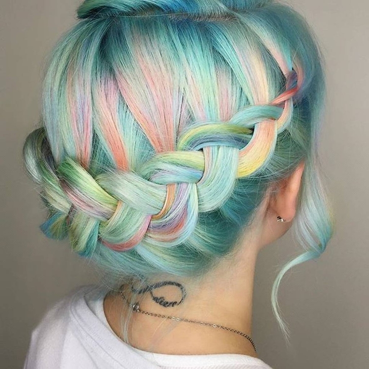 Прически с покрашенными волосами