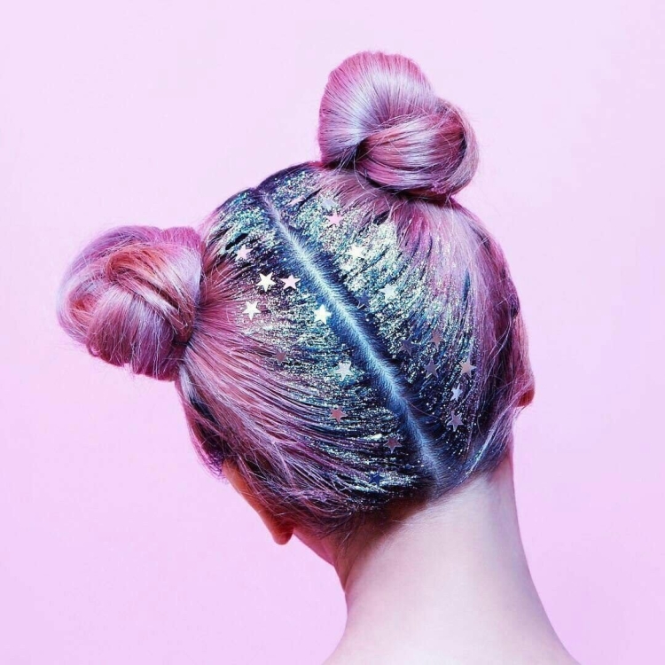 Космическая прическа для девочки