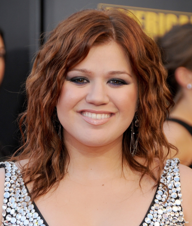 Прически для полненьких