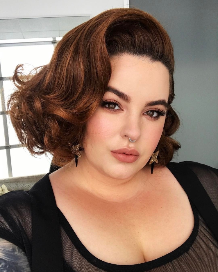 Причёски для полных женщин