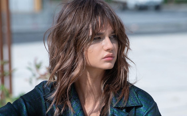 Стрижка Габриэлла на средние