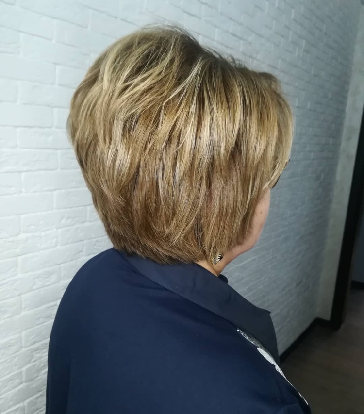 Боб-каре градуированное от 50