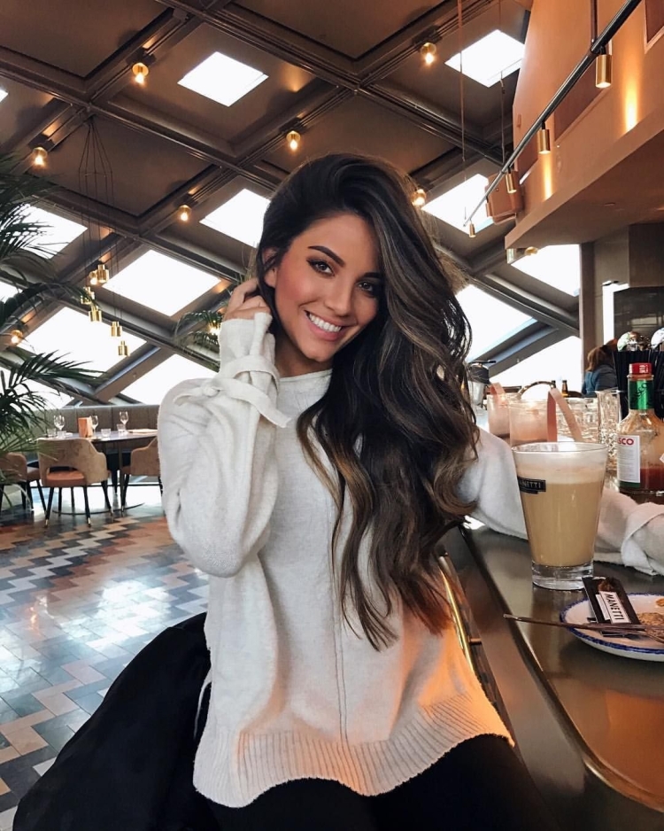 Стильные брюнетки