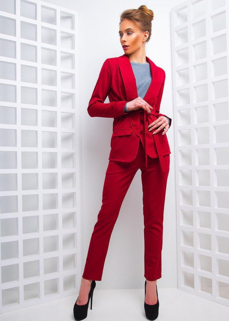 Кристен Стюарт Наряды штаны