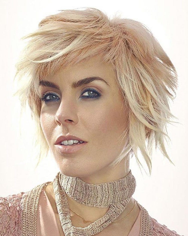 Стрижка гранж