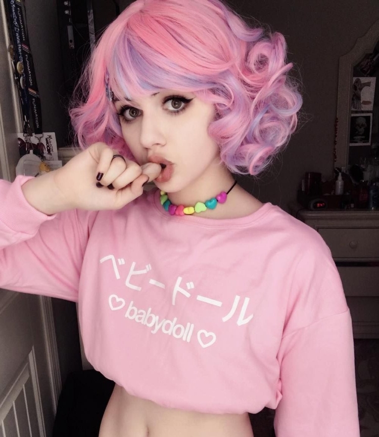 Стиль Pastel goth kawaii girl