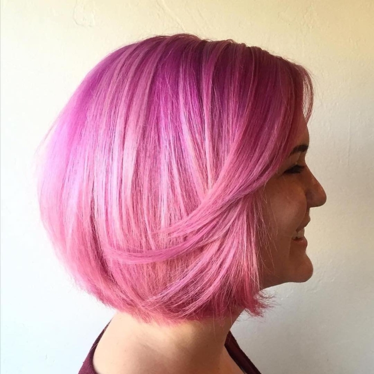 Розовое окрашивание волос на короткие волосы