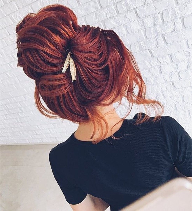 Американский пучок прическа