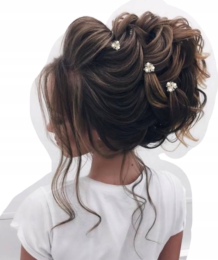 Прически на выпускной небрежный пучок