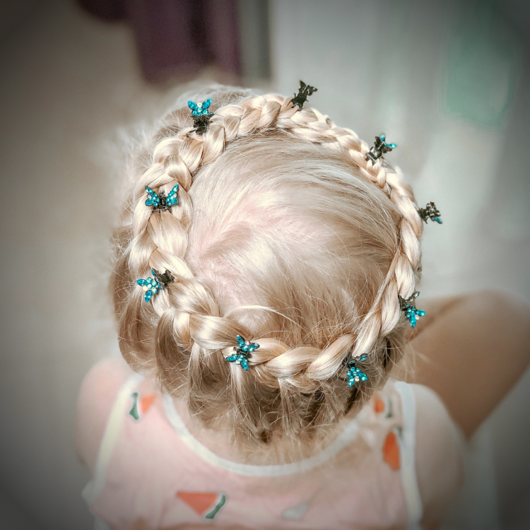 Причёска корзинка для девочек на средние волосы