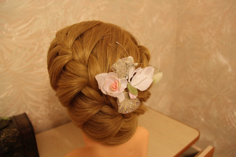 Корзинка из косичек