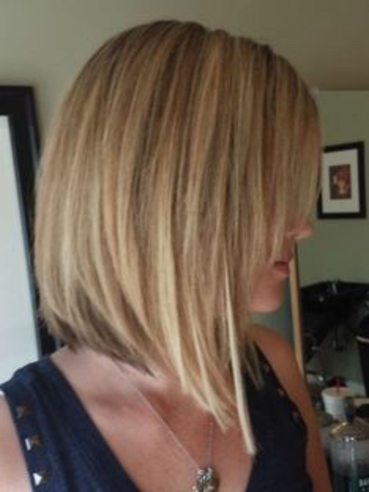 Каре Лонг Боб на средние волосы