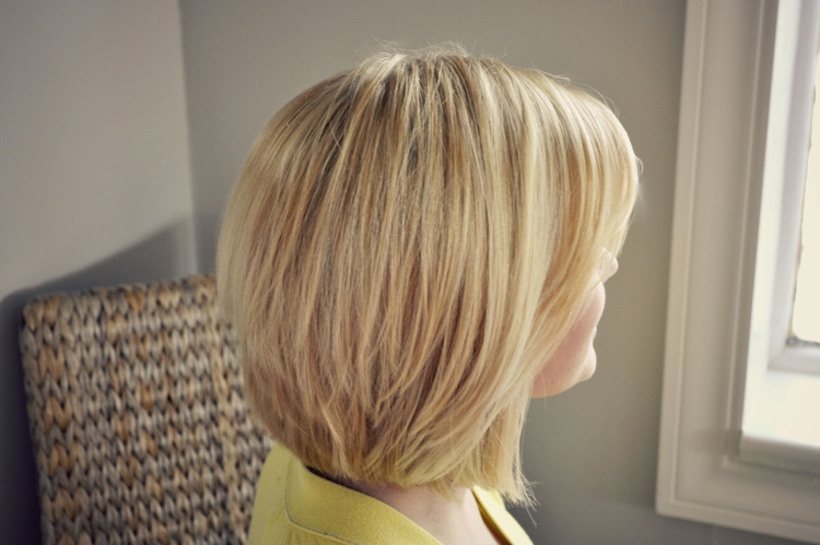 Удлиненное каре с макушкой