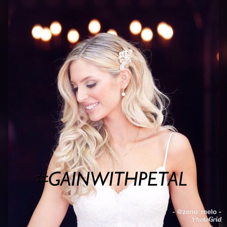 Элегантная укладка на длинные волосы