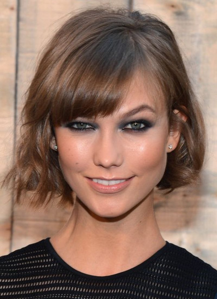 Карли Клосс Боб