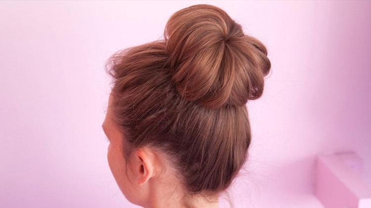 Прическа валик на макушке