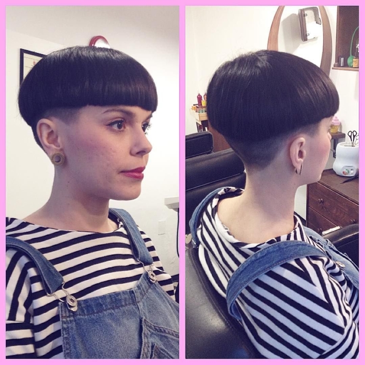 Стрижка горшок для девочки