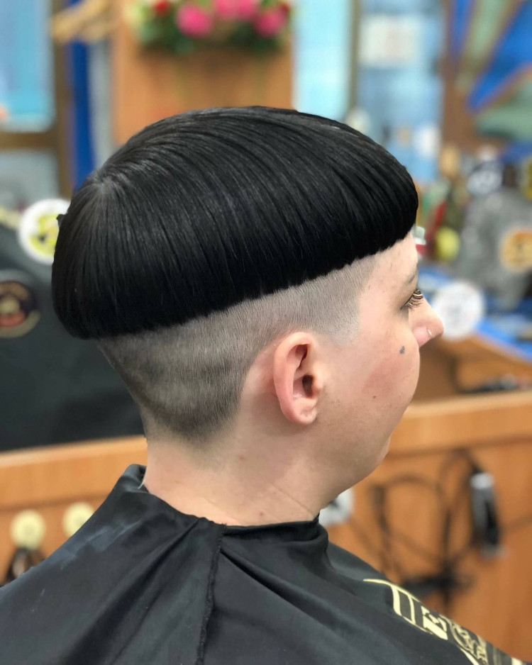 Украинская стрижка под горшок