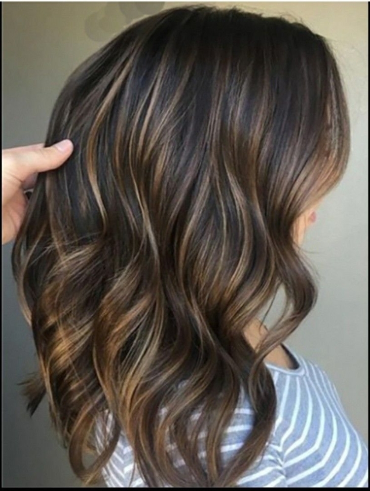 Мелирование волос 2022 на средние волосы темные