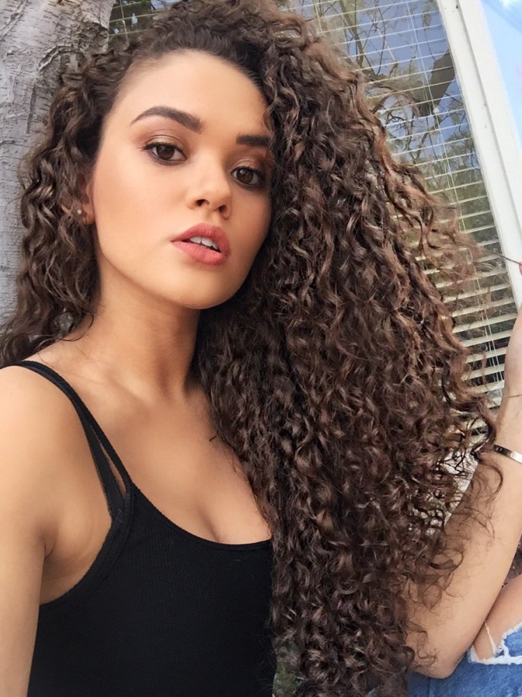 Мэдисон Петтис кудрявая сериал