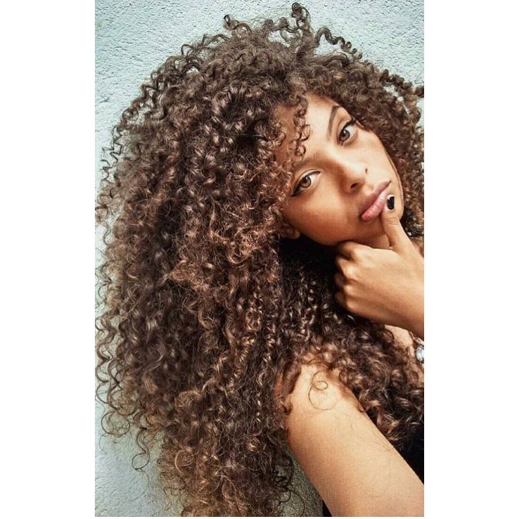 Кристина Черкасова афро кудри