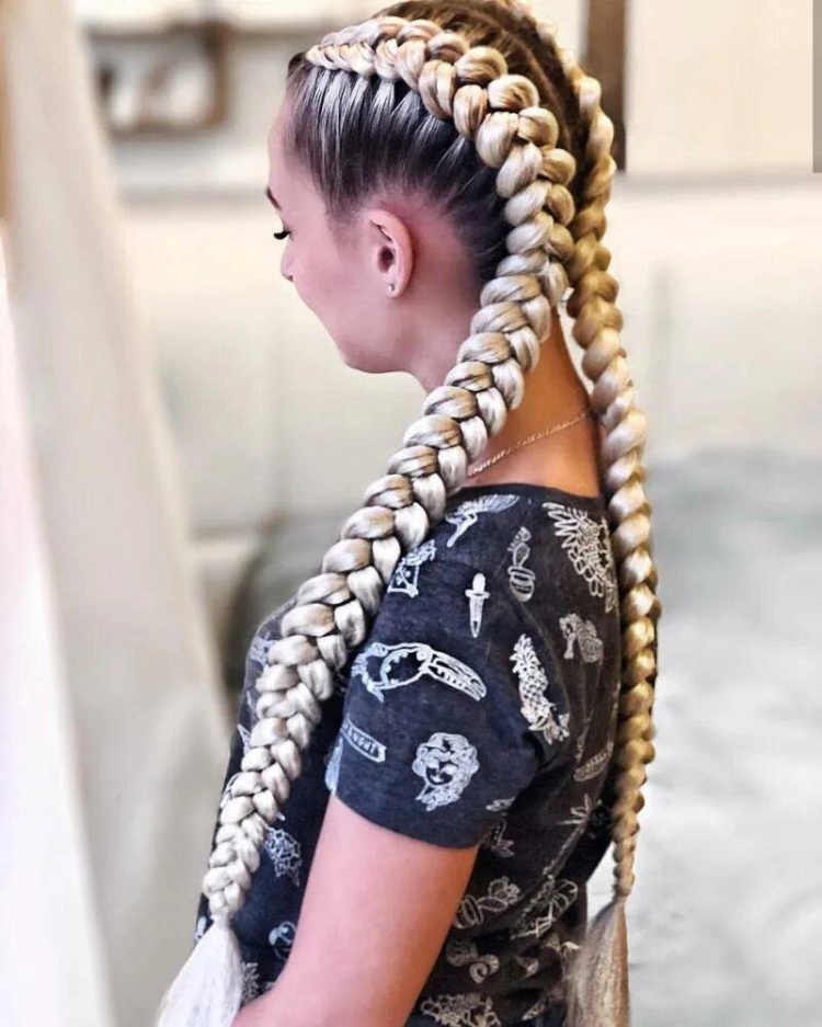 Боксерские брейды с канекалоном 2 косы