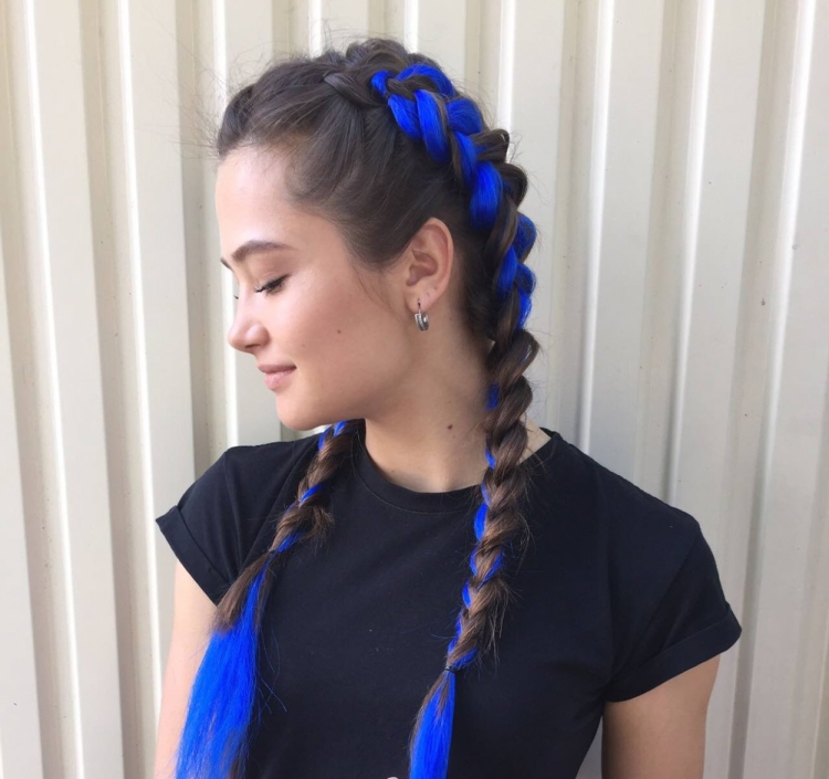 2 Косы с канекалоном на короткие волосы