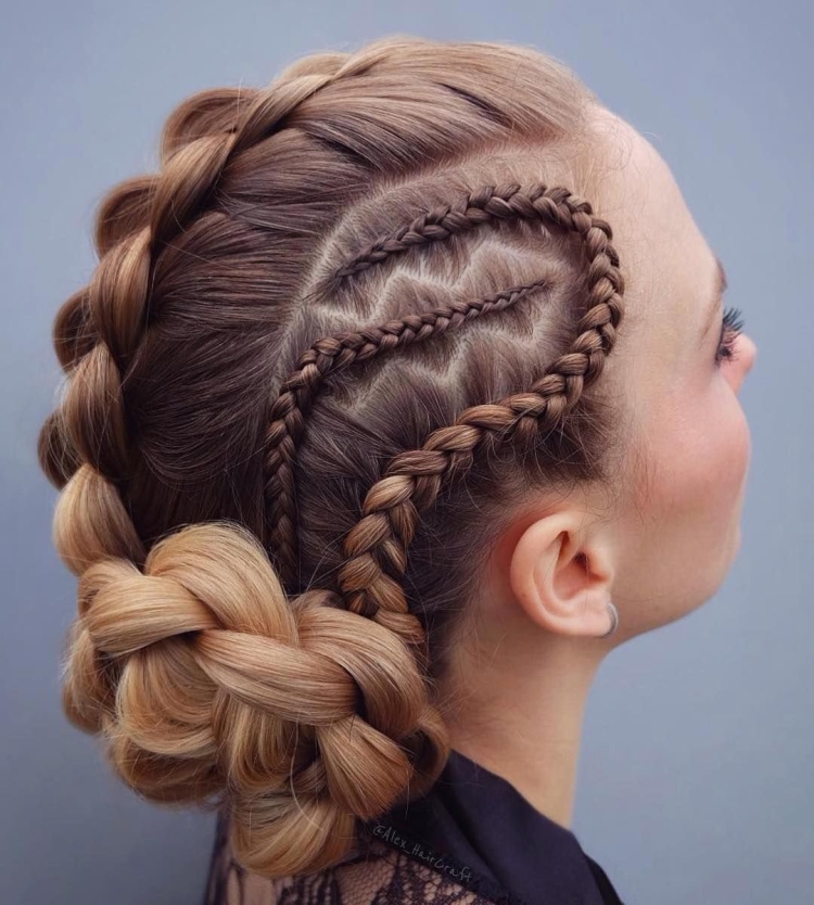 Необычные прически из косичек
