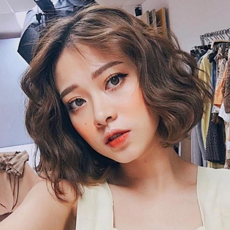 Корейские кудри на короткие волосы