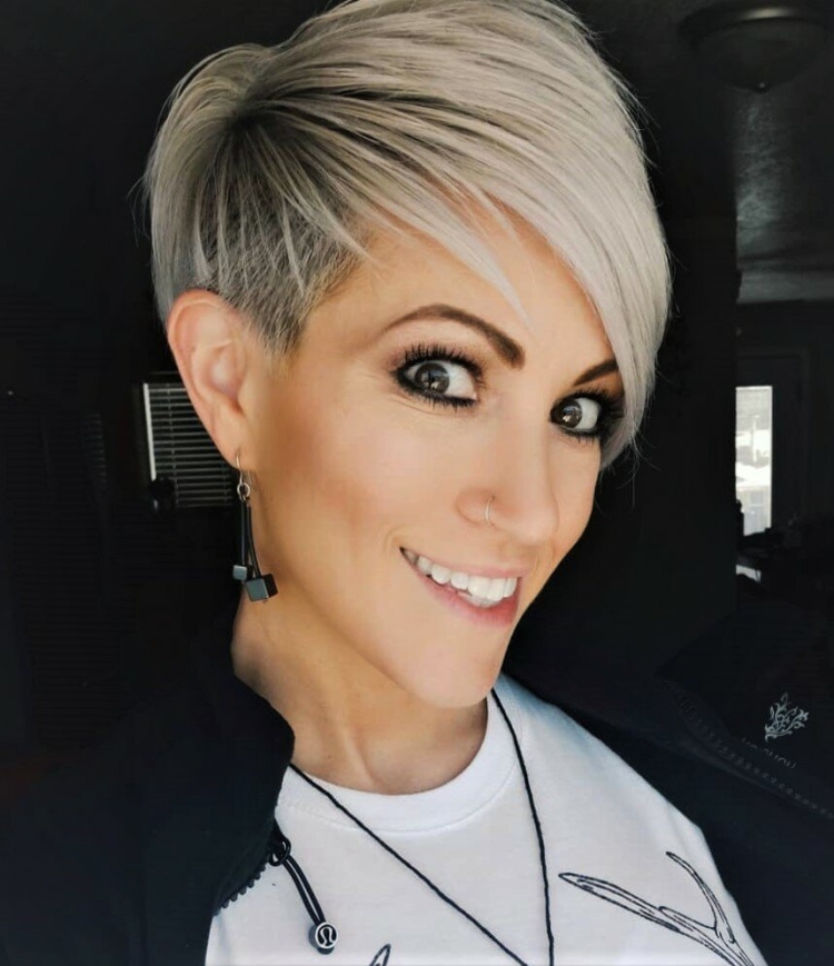 Стрижка асимметрия на короткие волосы