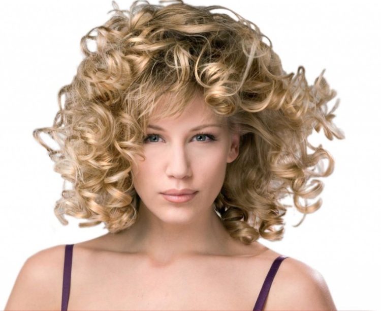 Долговременная укладка на короткие волосы