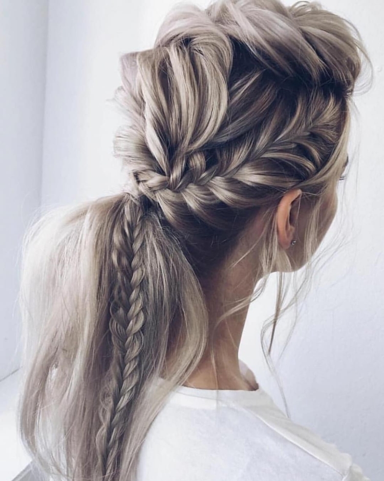 Причёски с косами на длинные волосы