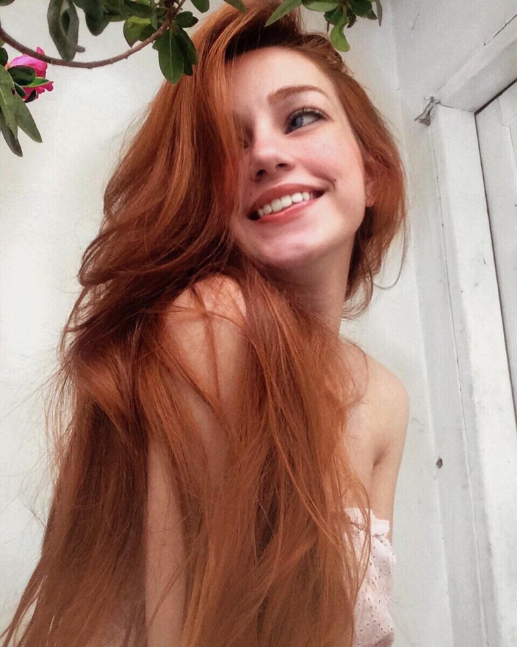 Мэделин Петш рыжая