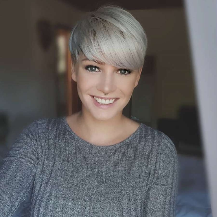 Пикси Руссо пепельный блонд