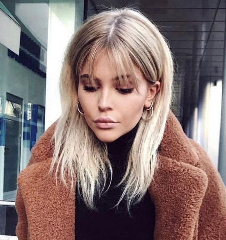 Чёлка шторка короткая 2022