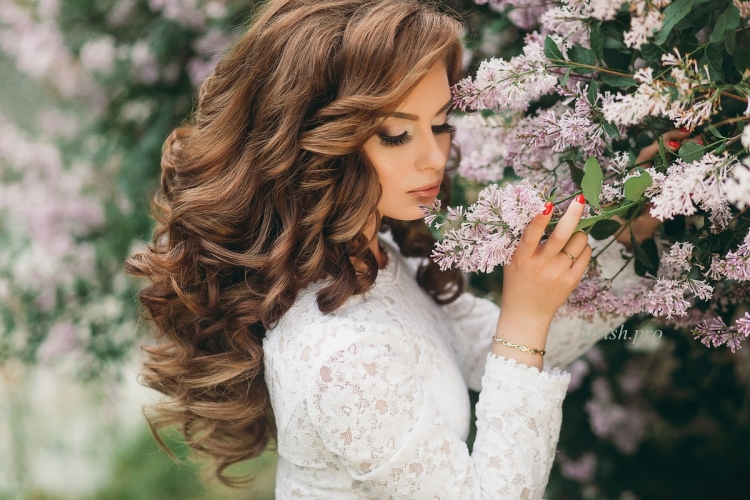 Свадебные кудри на средние волосы